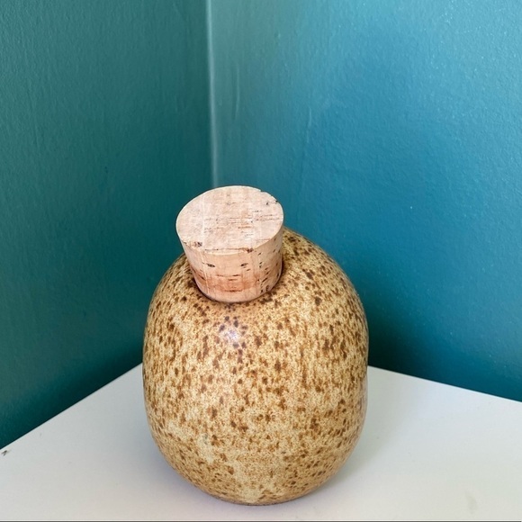 HANDMADE Pottery Parmesan Cheese Shaker with Cork Stop Tan Brown Speckle Glaze - Picture 6 of 13